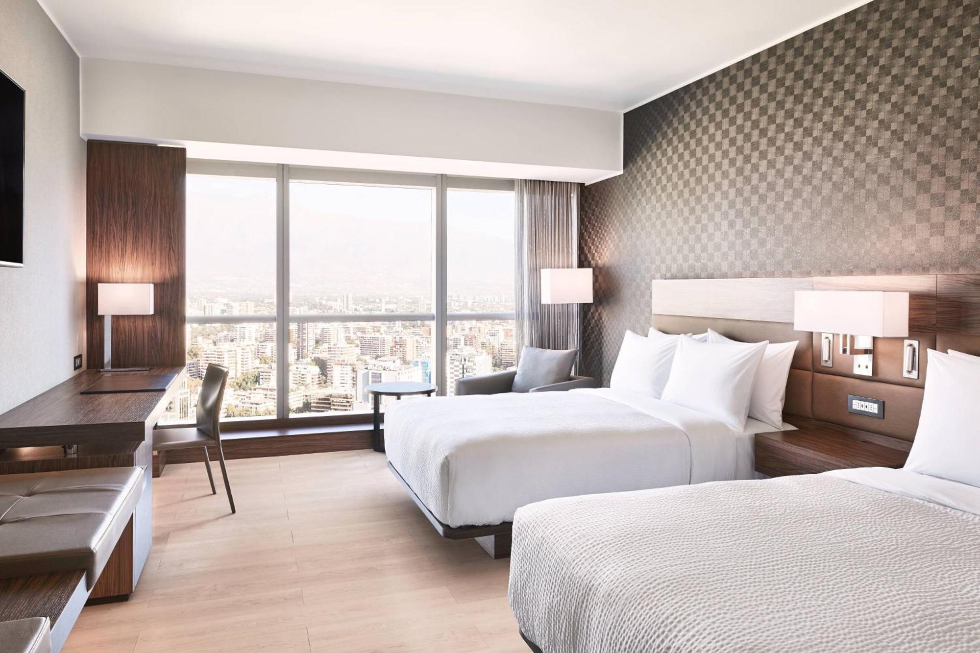 Hotel Ac By Marriott Cenco Costanera 4*